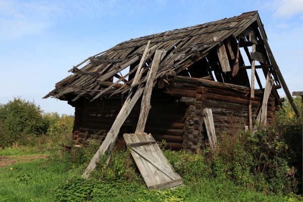 Pole Barn Demolition in Tyler