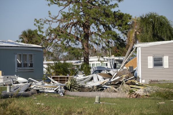 Double Wide Demolition in Tyler